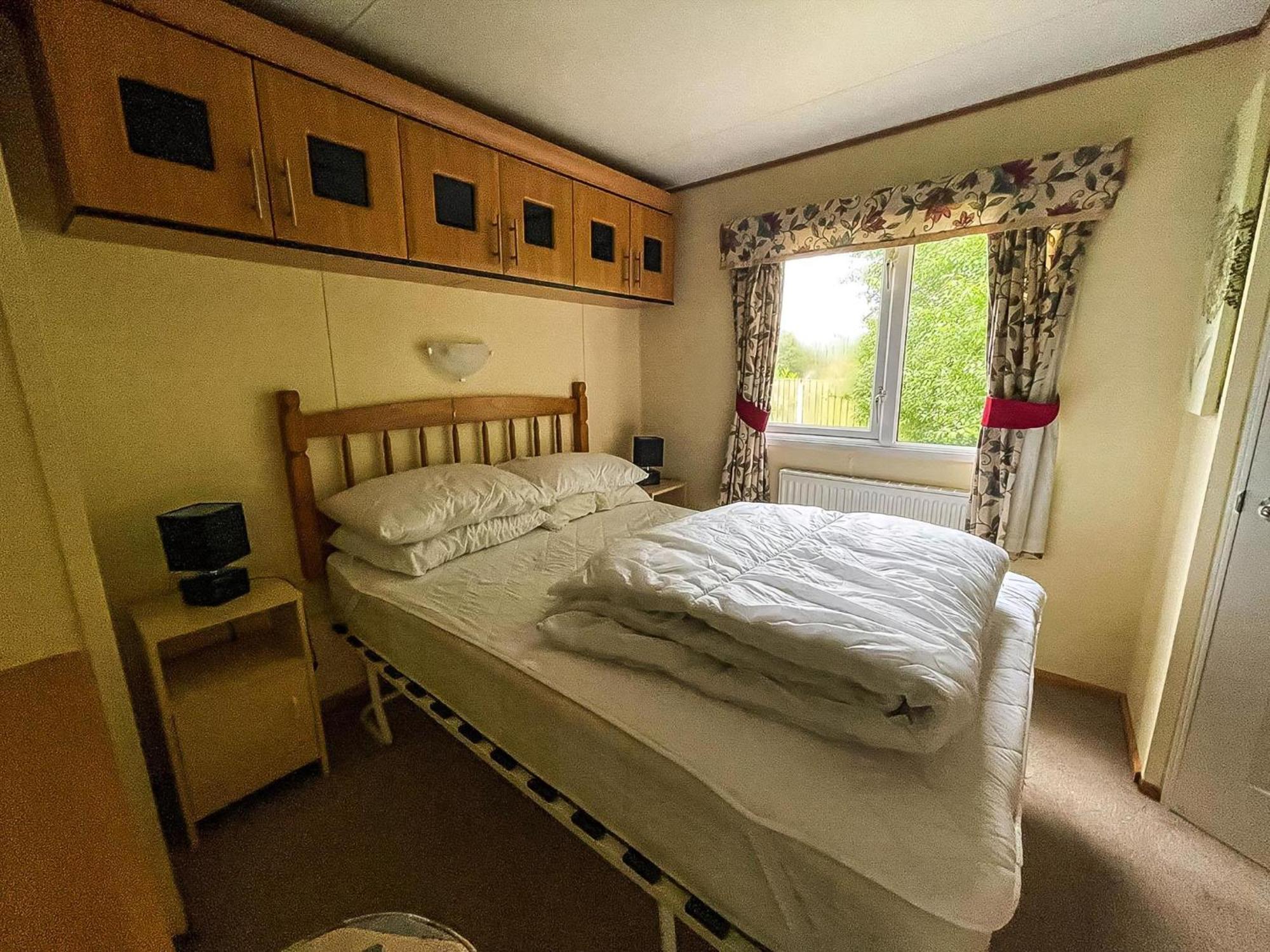 Great Dog Friendly Caravan To Hire With Field Views In Norfolk Ref 10132B Belton with Browston Extérieur photo
